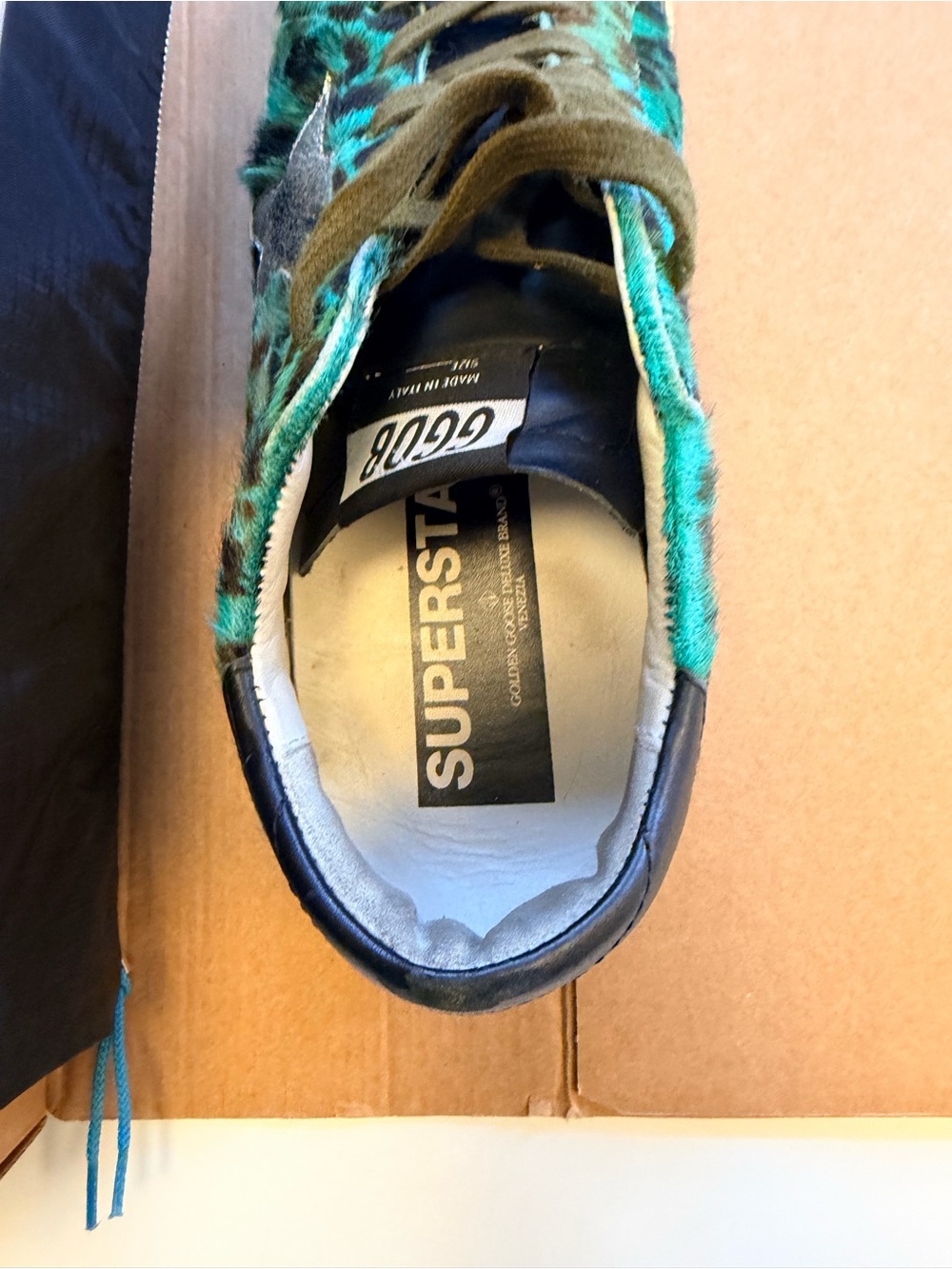 Golden Goose Emerald Leopard-Print Low-Top Sneakers with Black Toe Caps - Picture 3 of 8